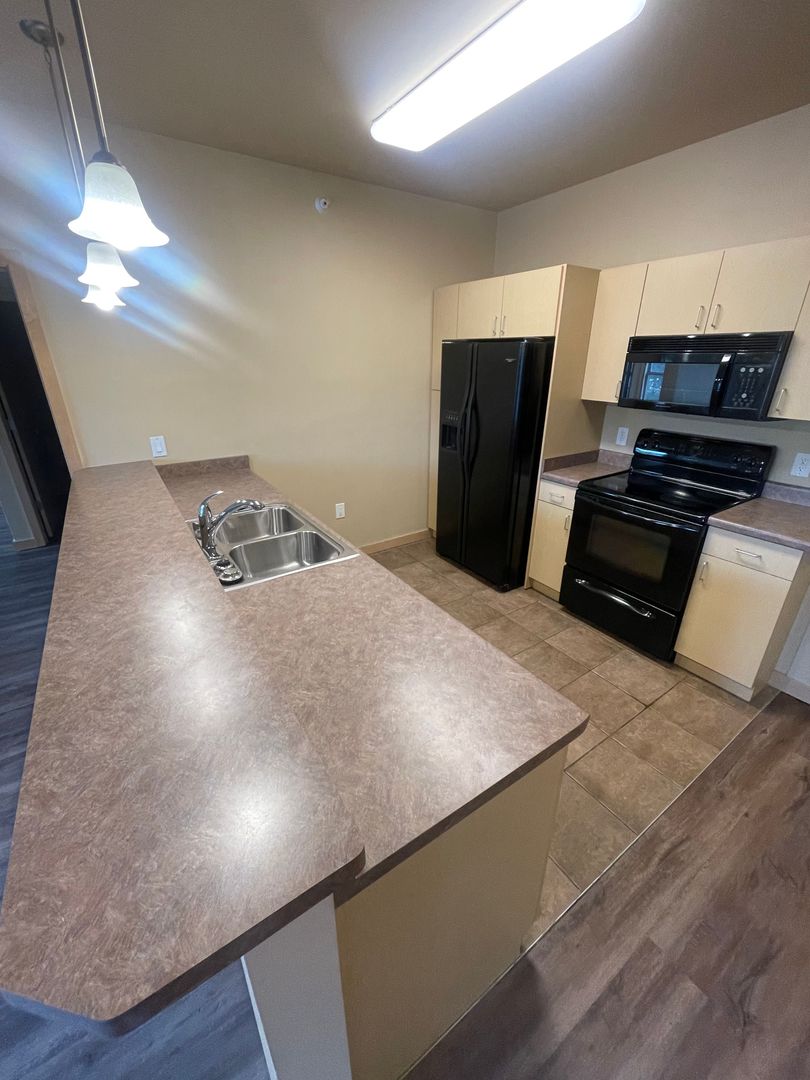 Sun Prairie Apartment: 188 Cannery Pl