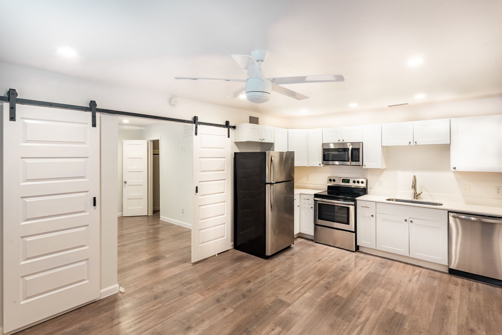 Dallas Apartment: 1515 Bennett Ave