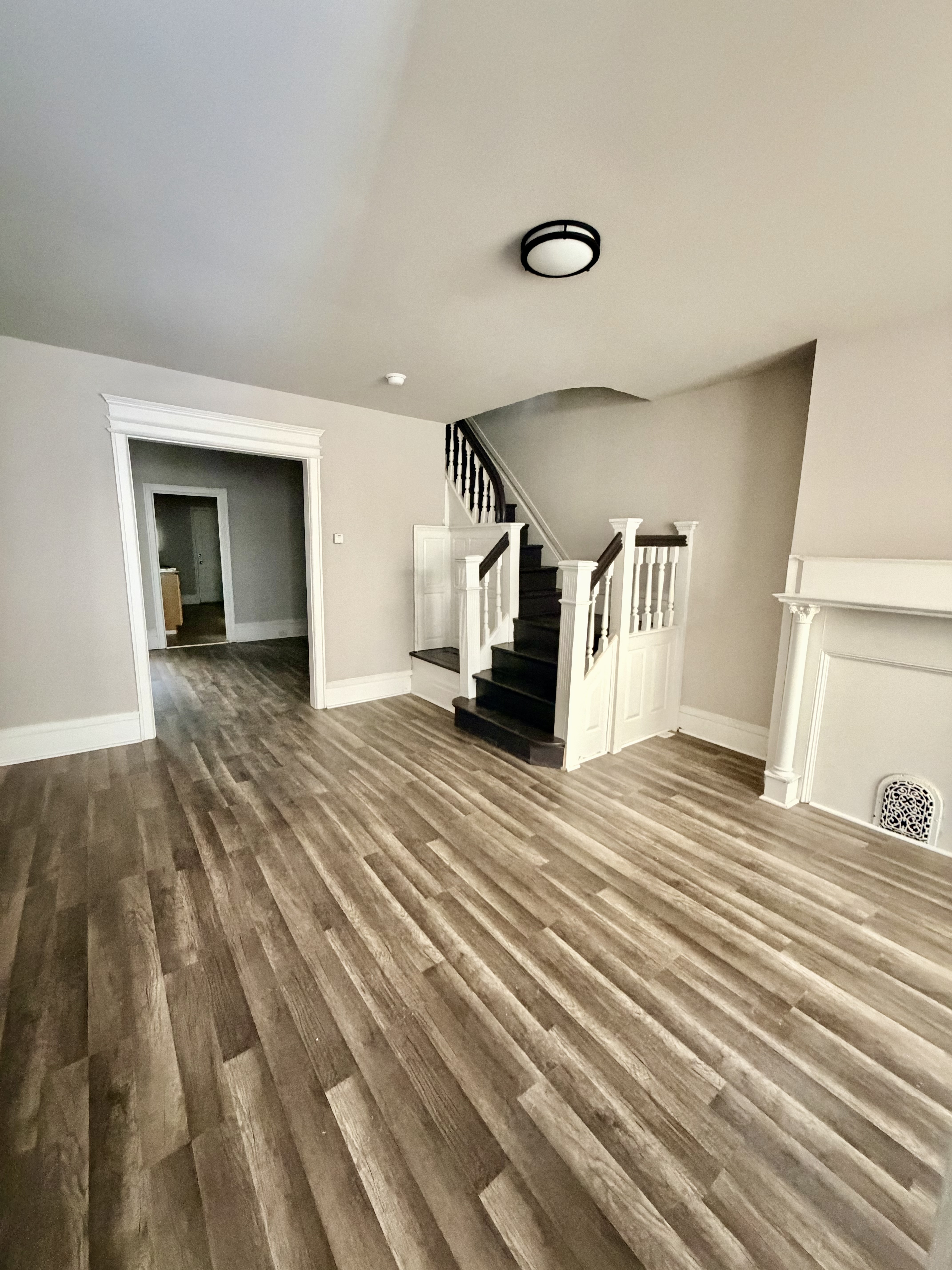 Philadelphia Townhome: 27 N Edgewood St
