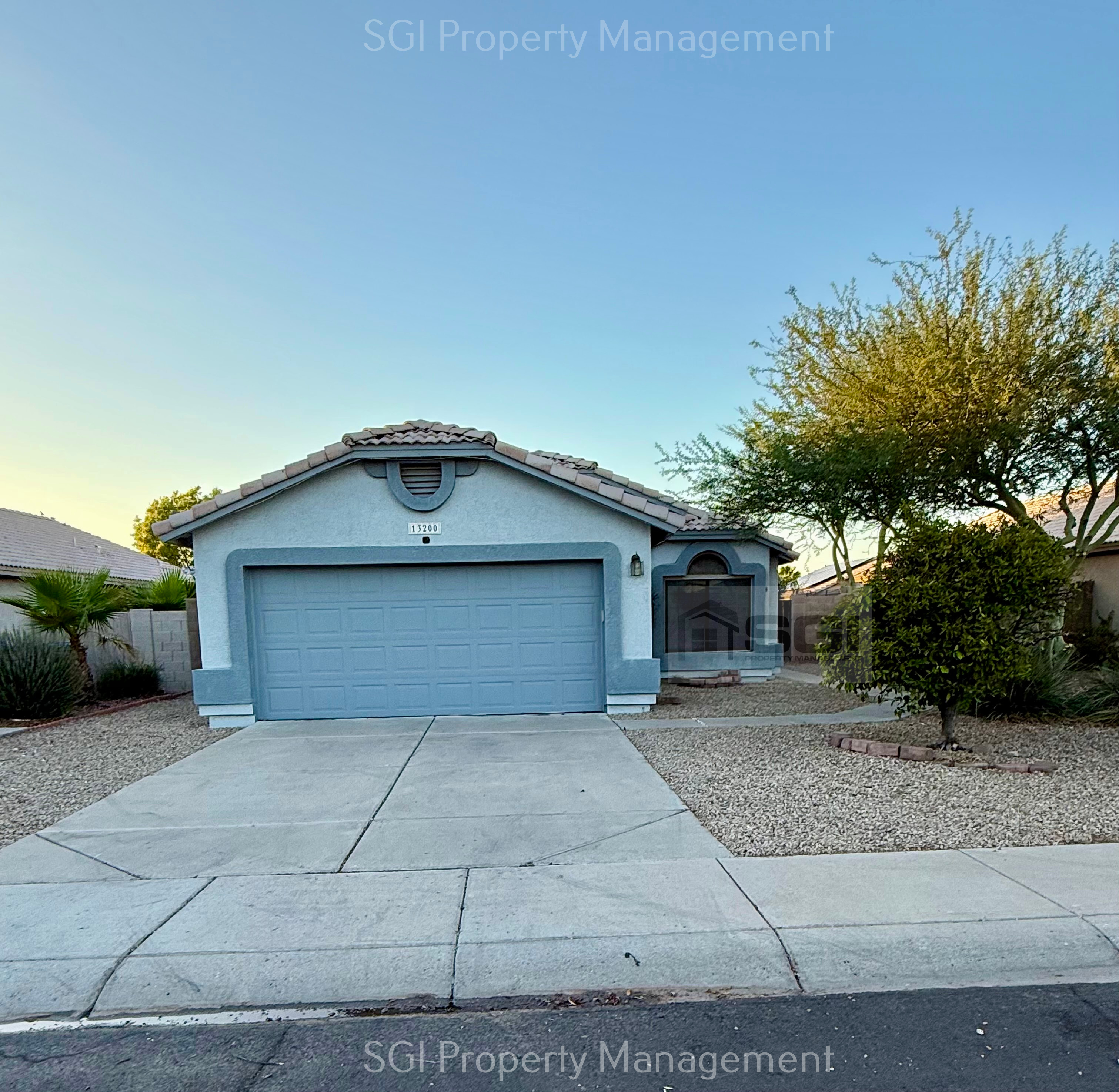 Surprise House: 13200 W Desert Ln