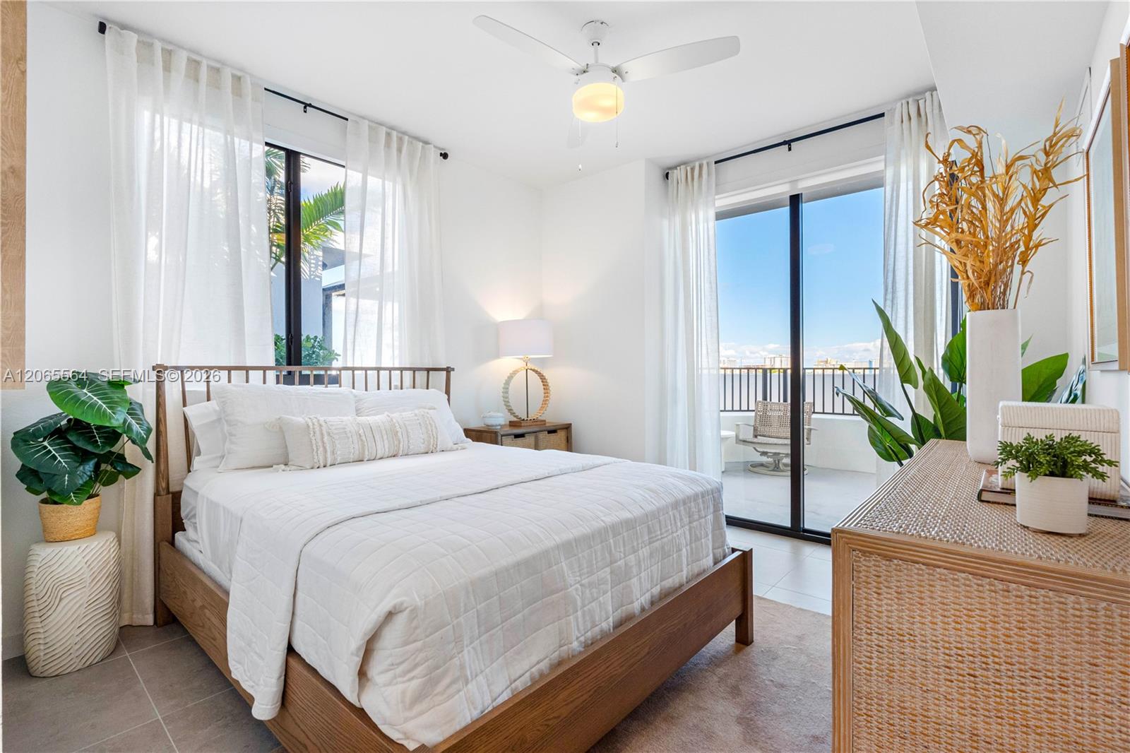 Dania Beach Condo: 4 N Federal Hwy # 403, Dania Beach FL 33004