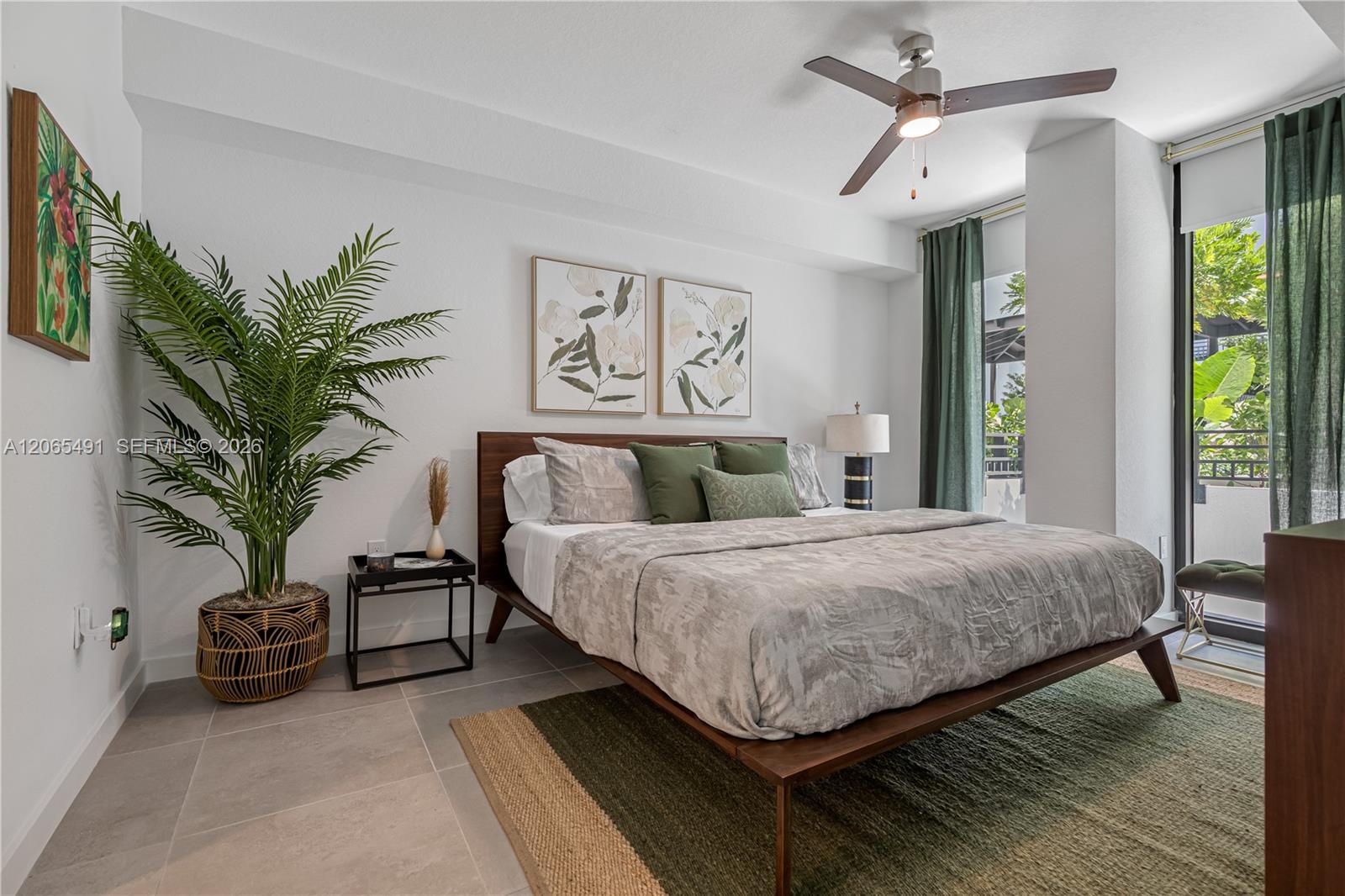 Dania Beach Condo: 4 N Federal Hwy # 245, Dania Beach FL 33004