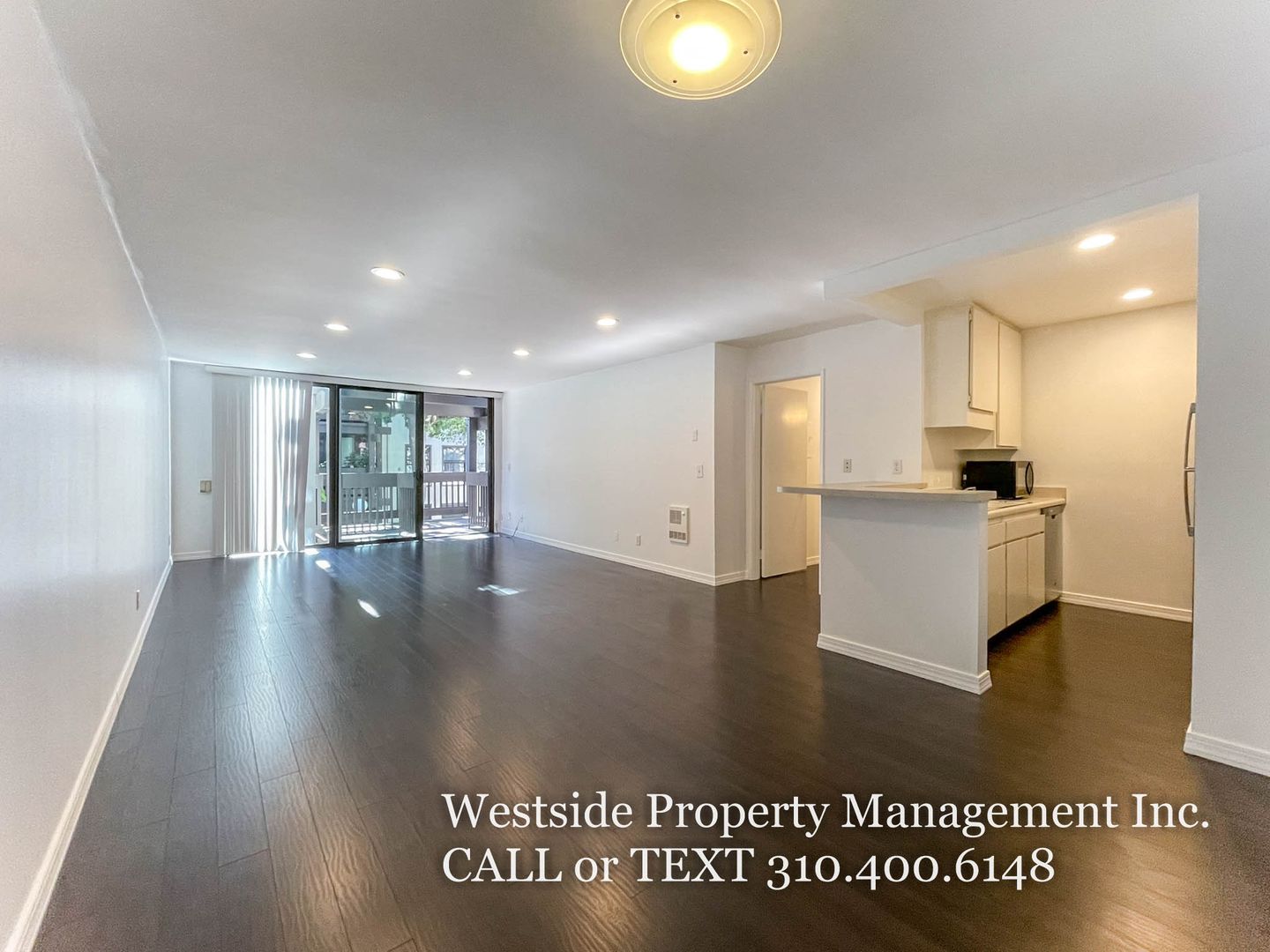 Playa Del Rey House: 7777 W. 91st St.