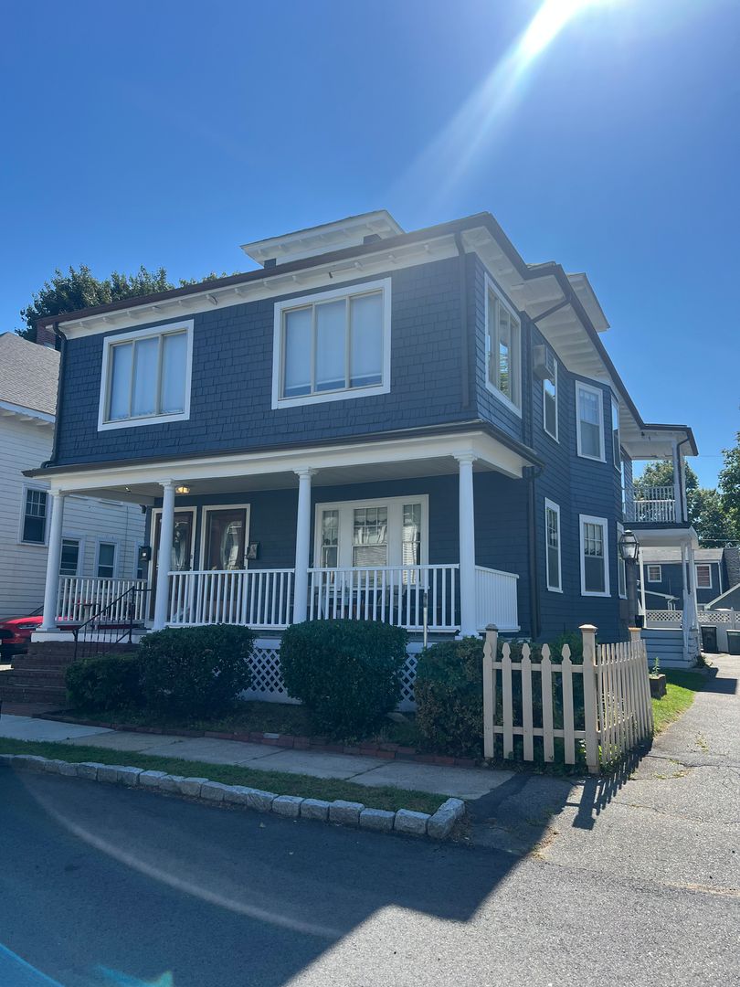 Haverhill House: 7 Lamoille Avenue