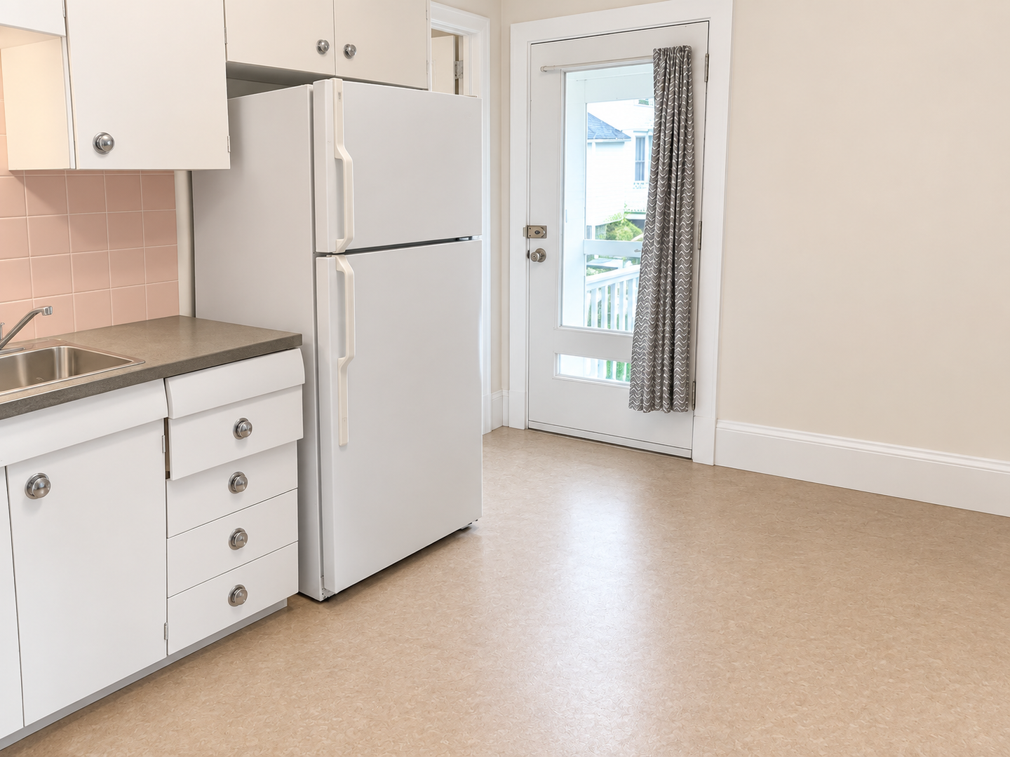 Madison Condo: 110 E Johnson Street