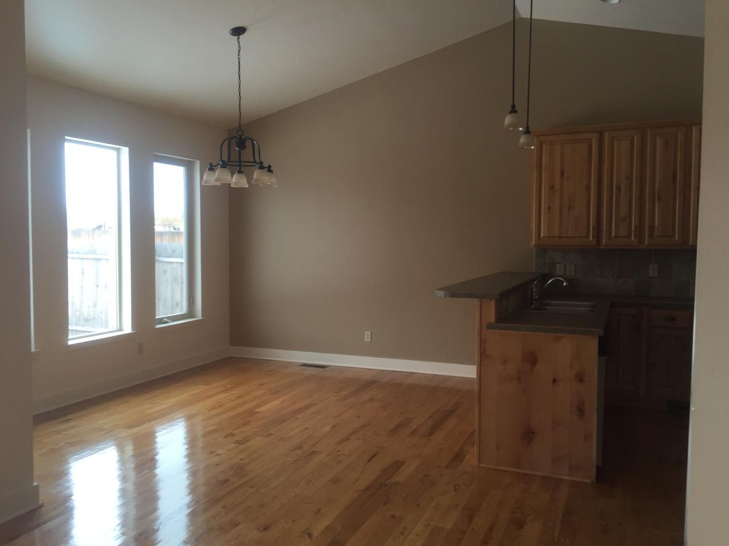 Bayfield House: 725 Mississippi Dr