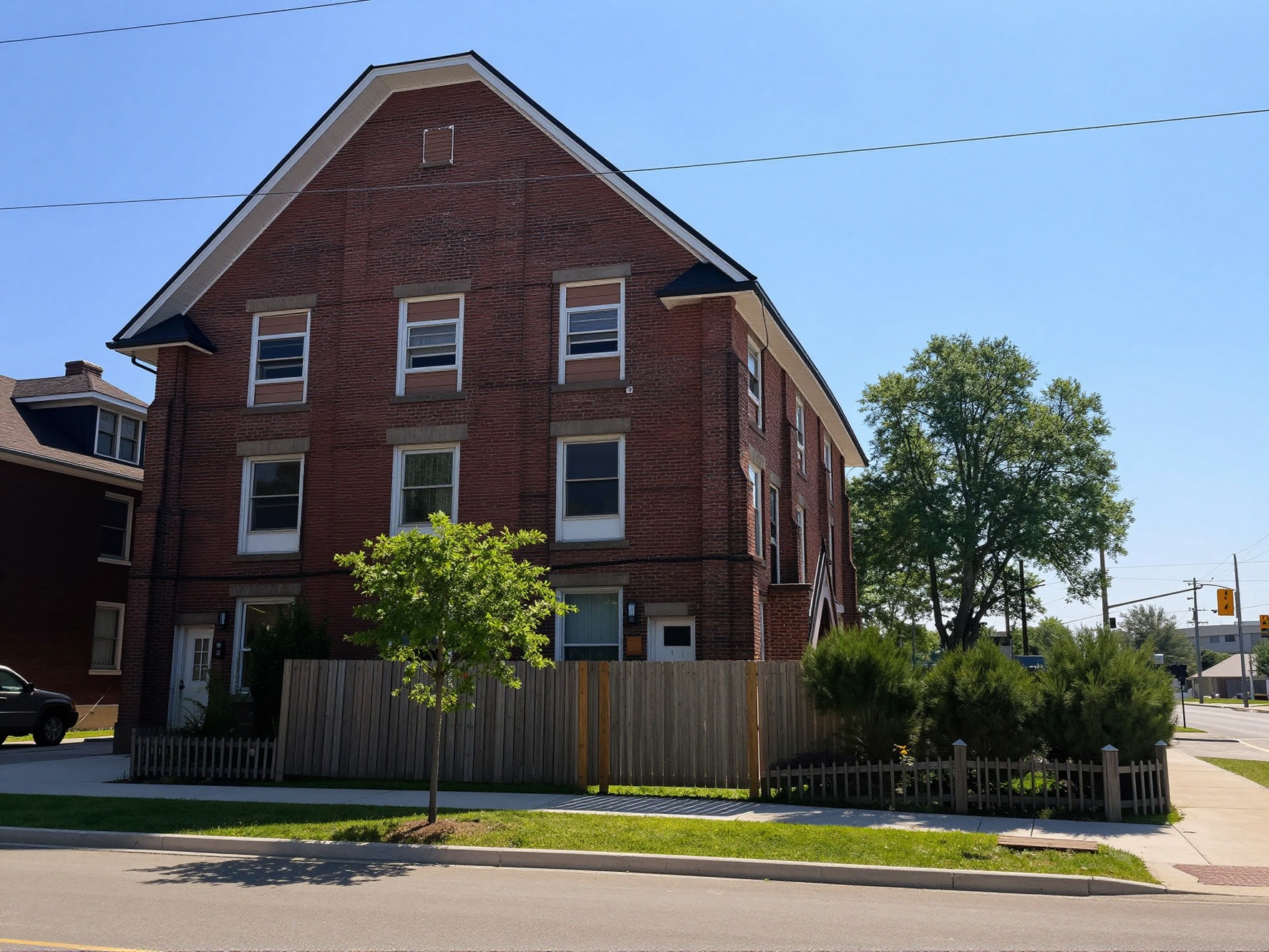 Sarnia Condo: 134 Victoria St S