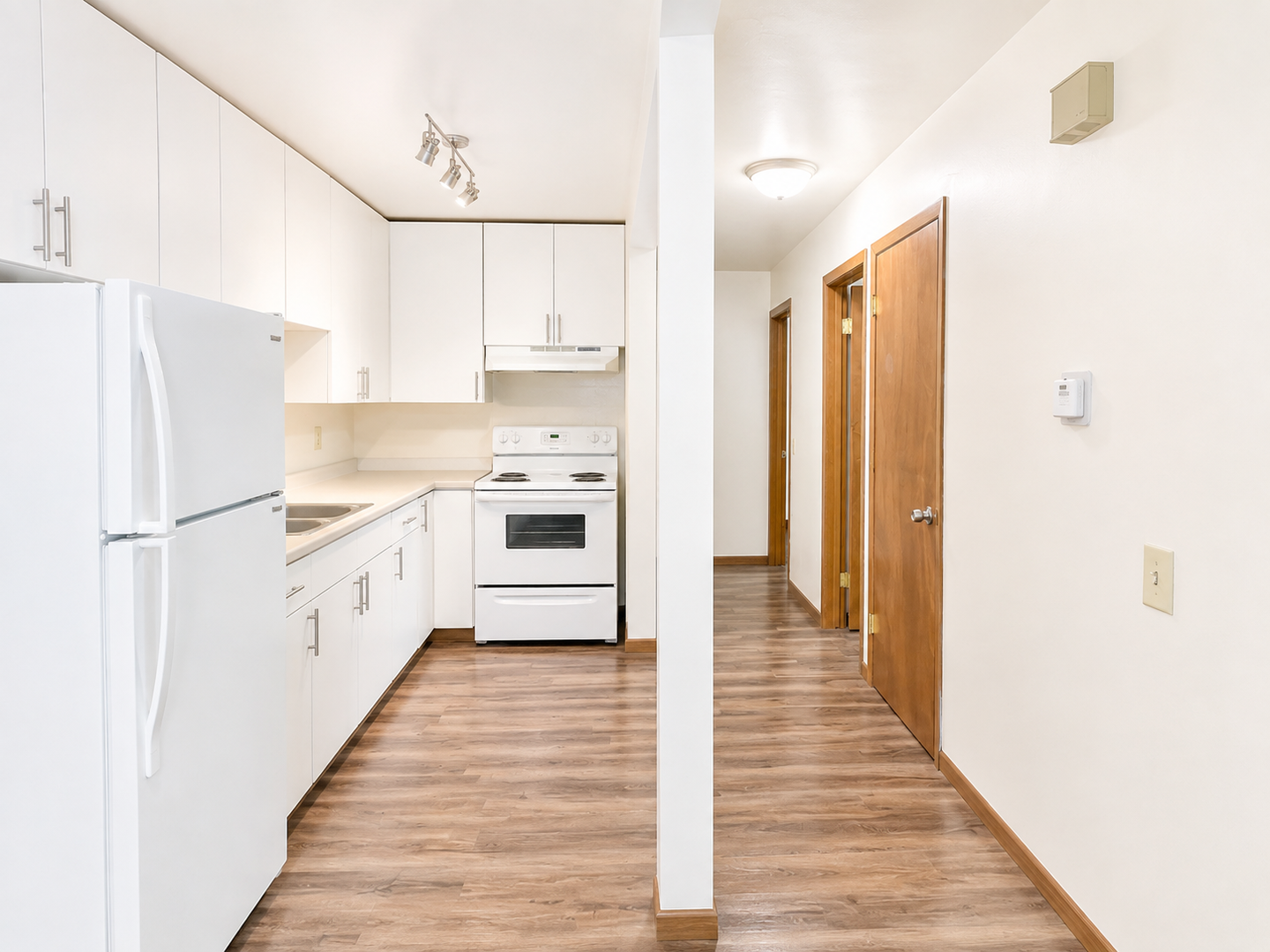 Madison Apartment: 1001 GILBERT Rd