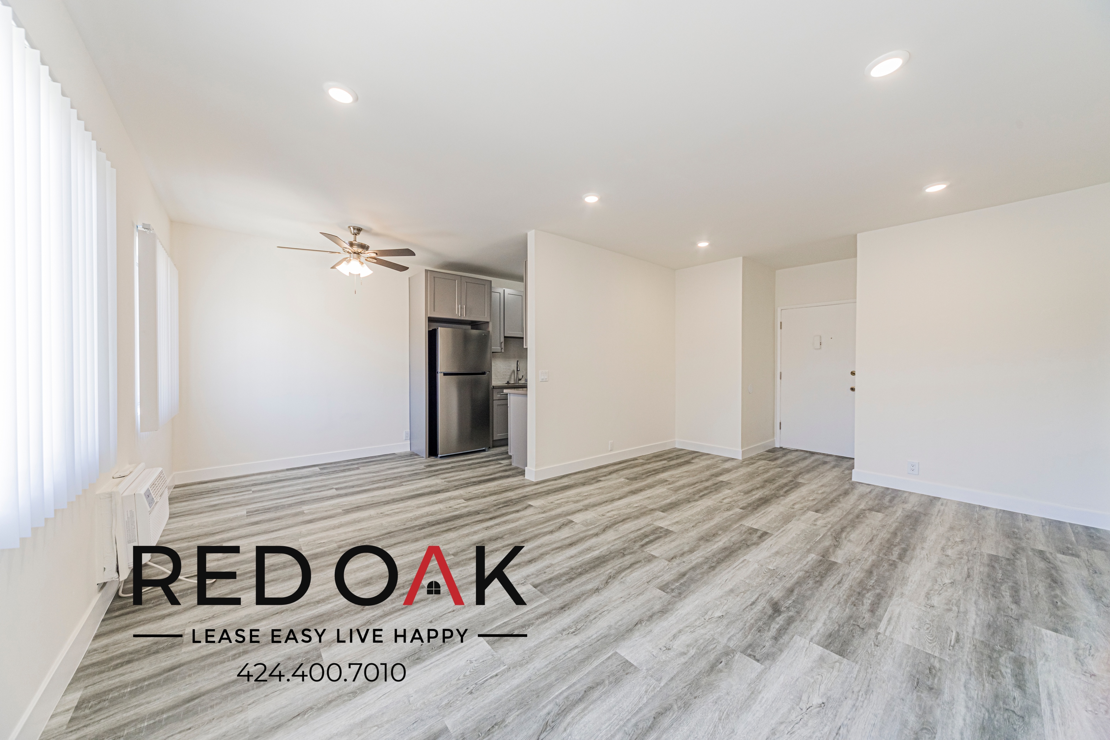Van Nuys Condo: 15352 Vanowen Street
