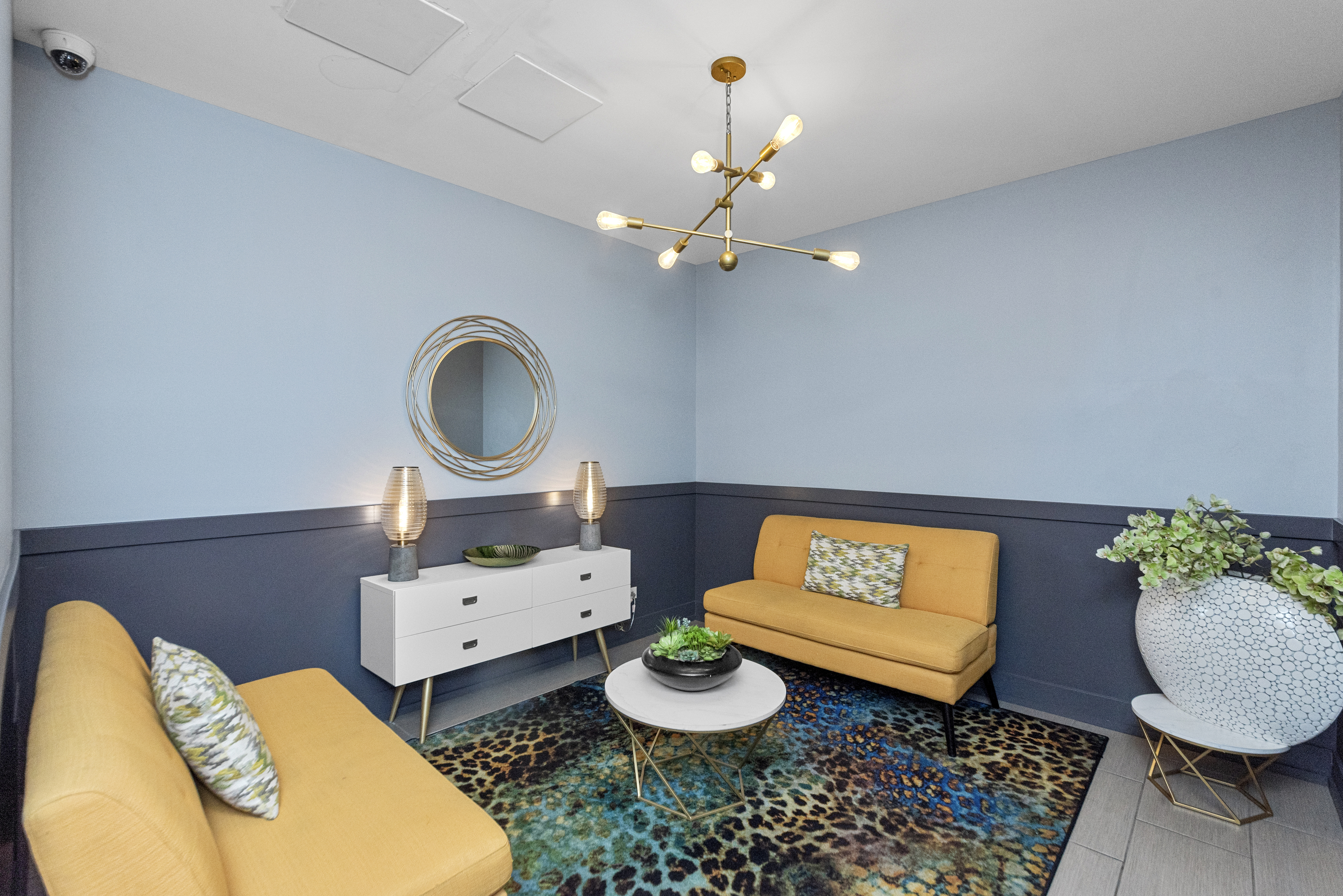 Chicago Condo: 1220 North Lasalle