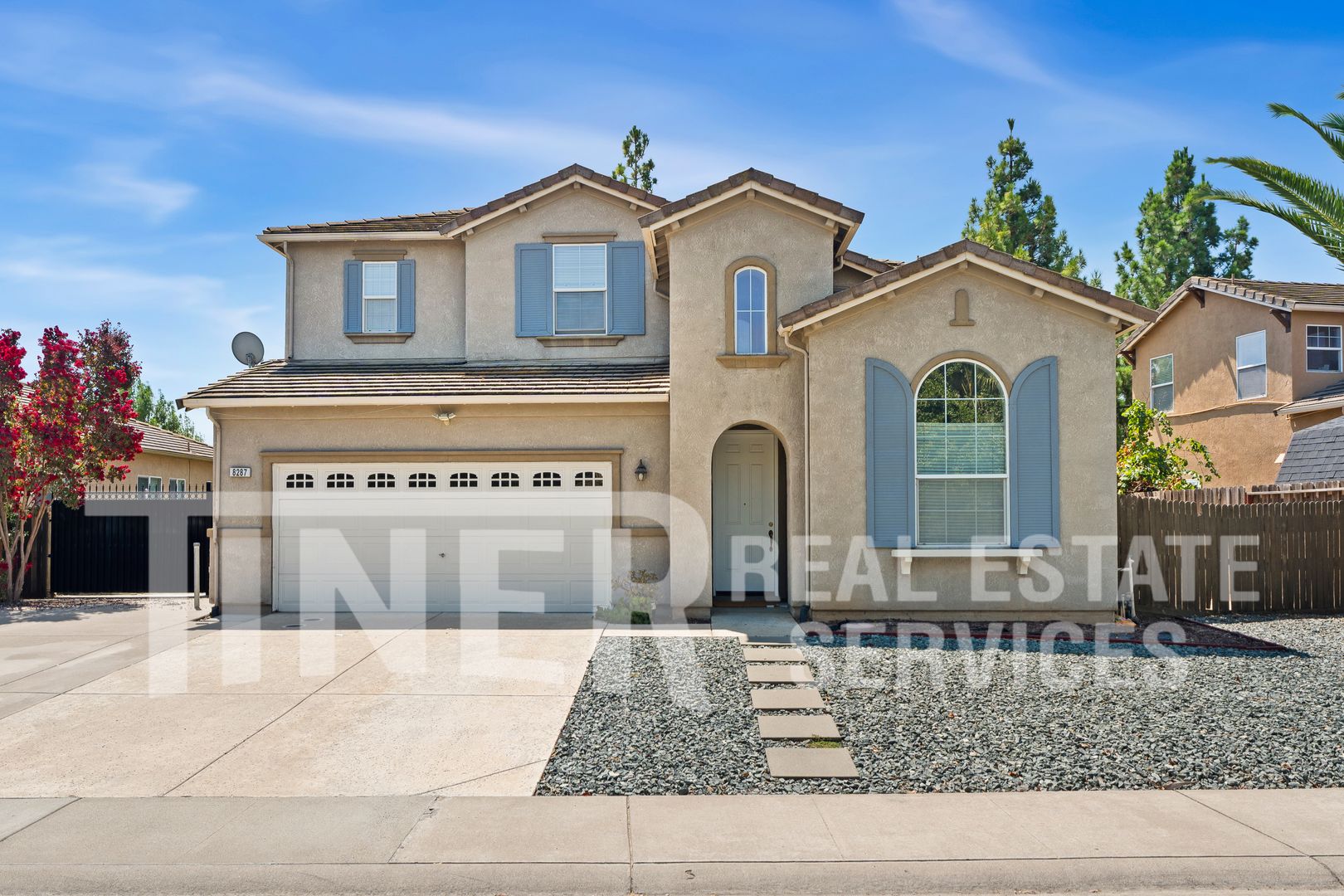Elk Grove House: 8287 Lauffer Way
