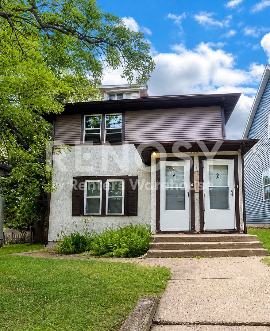Minneapolis House: 3015 Girard Ave N