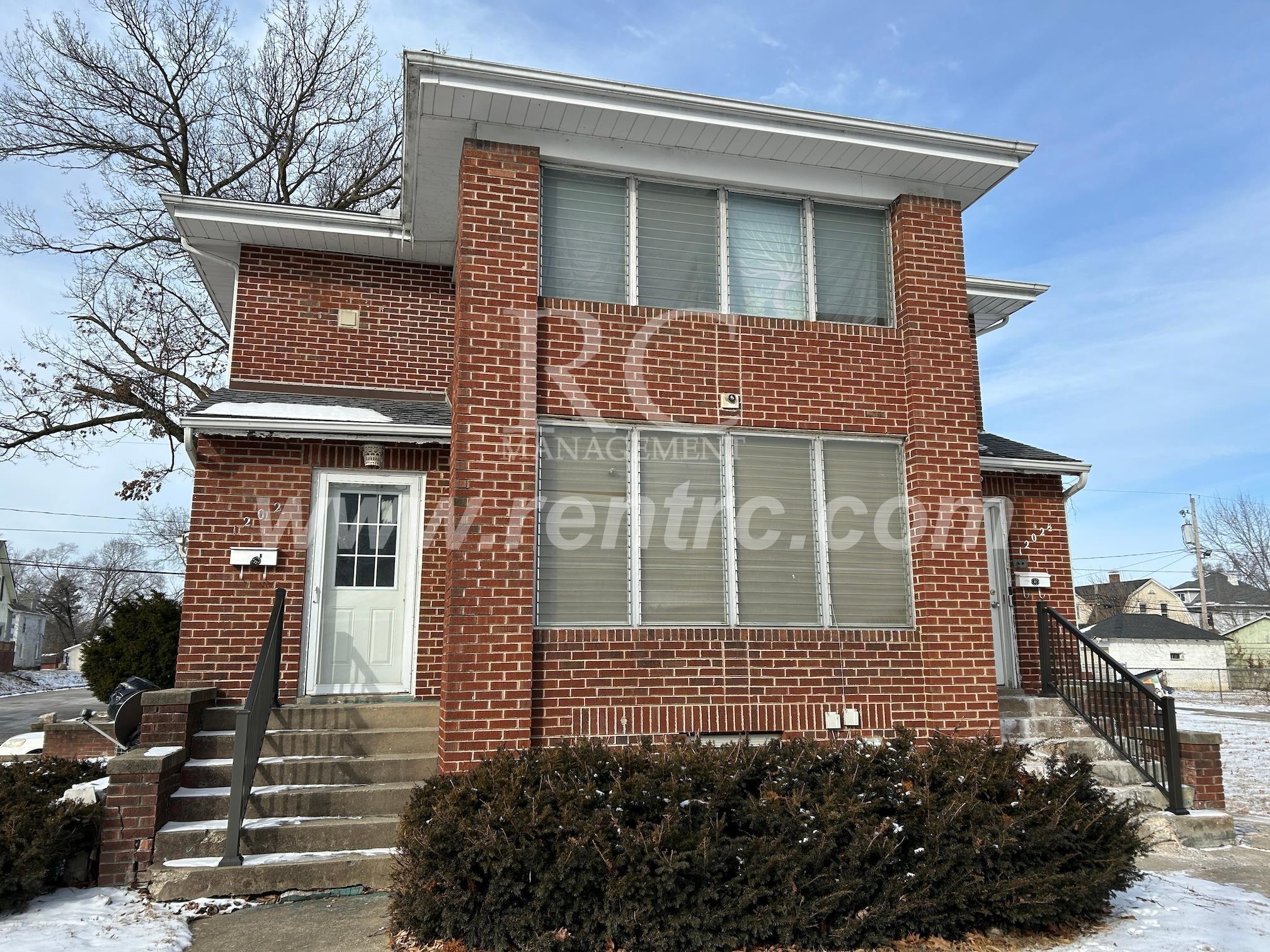 Danville House: 1202 Walnut