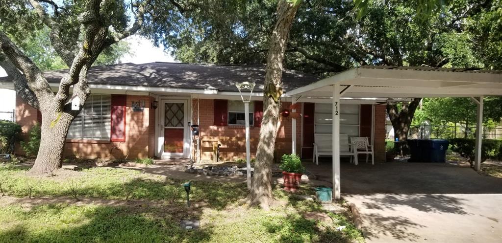 Rosenberg Condo: 712 Damon St
