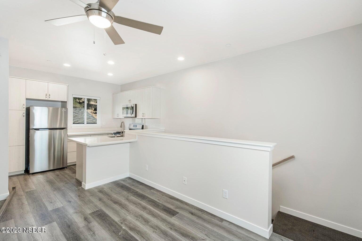 Solvang Condo: 1852 Old Msn Dr