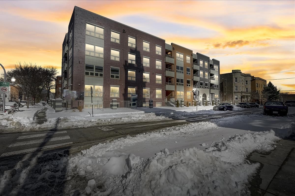Chicago Condo: 6349 South Woodlawn Ave