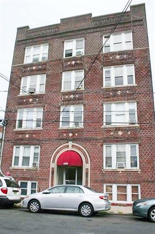 WEST NEW YORK Condo: 6109 Monroe Pl