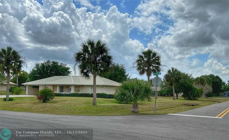 Okeechobee Condo: 1051 Southwest 85th Way