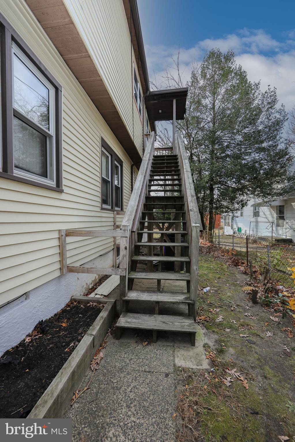 Pine Hill Condo: 24 West Branch Ave