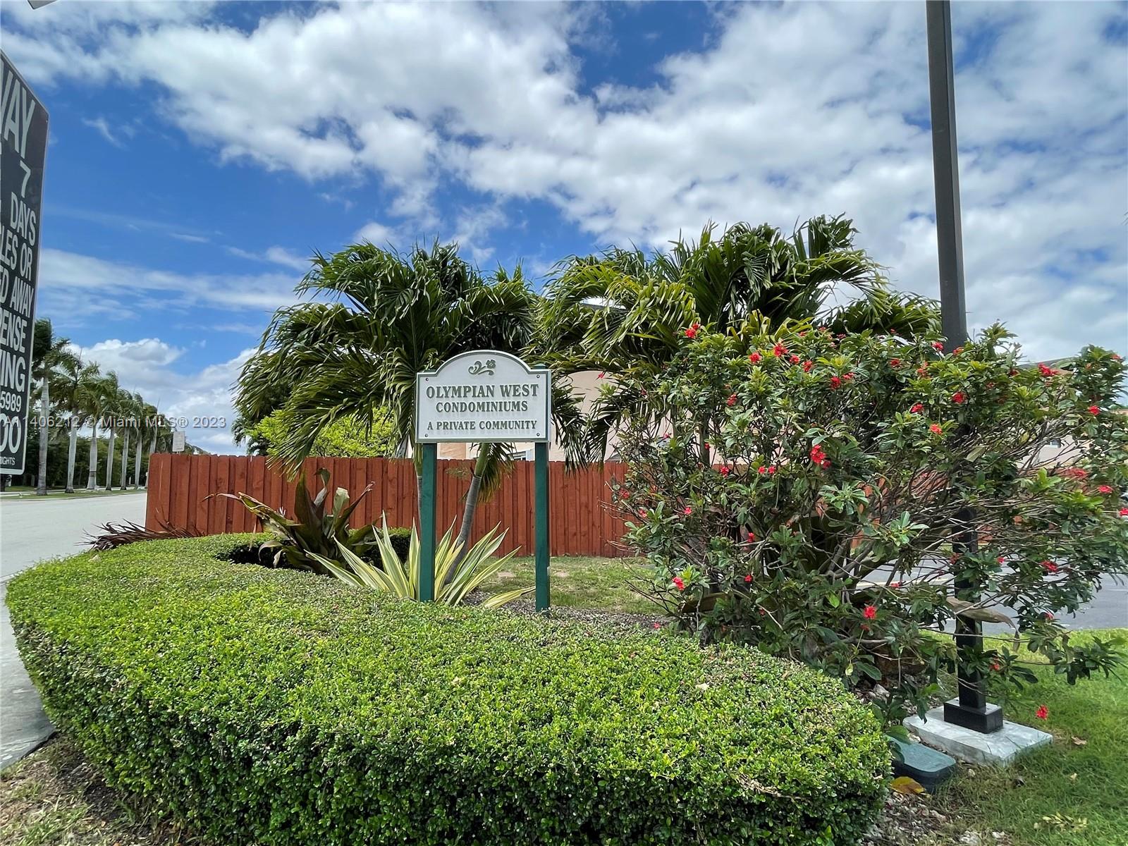 Miami Condo: 15678 Southwest 85th Ln