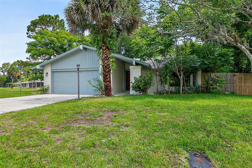 Palm Coast Condo: 1 CLARK LN
