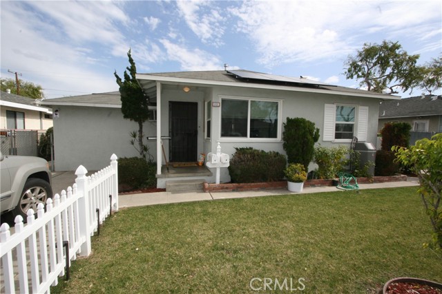 Fullerton Condo: 612 S Paula Dr
