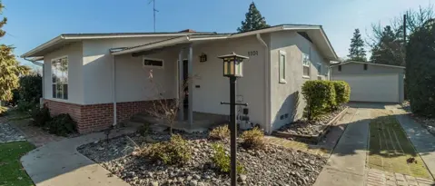 Visalia Condo: 1101 W Westcott Ave
