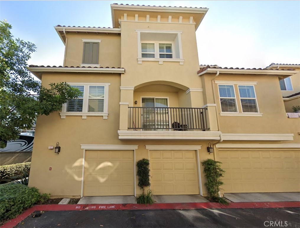 Stanton Condo: 8064 Monaco