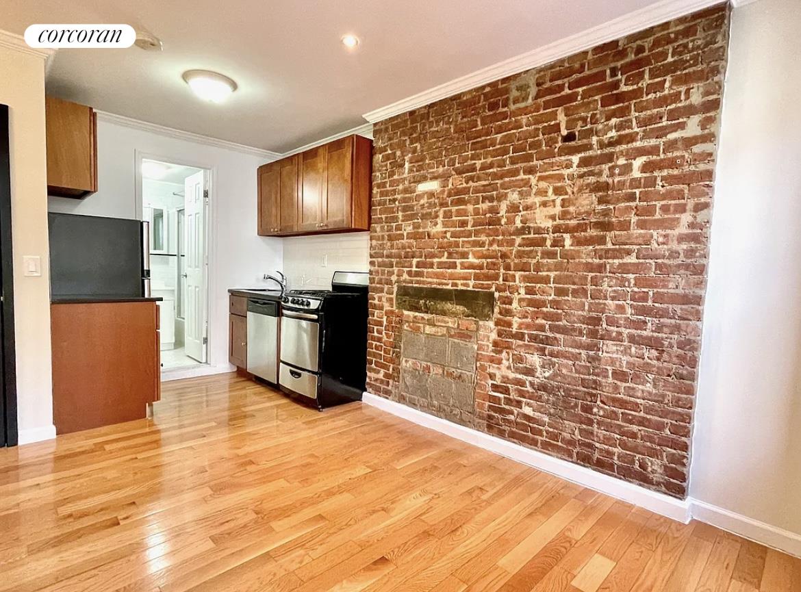 Manhattan Condo: 239 Henry Street,