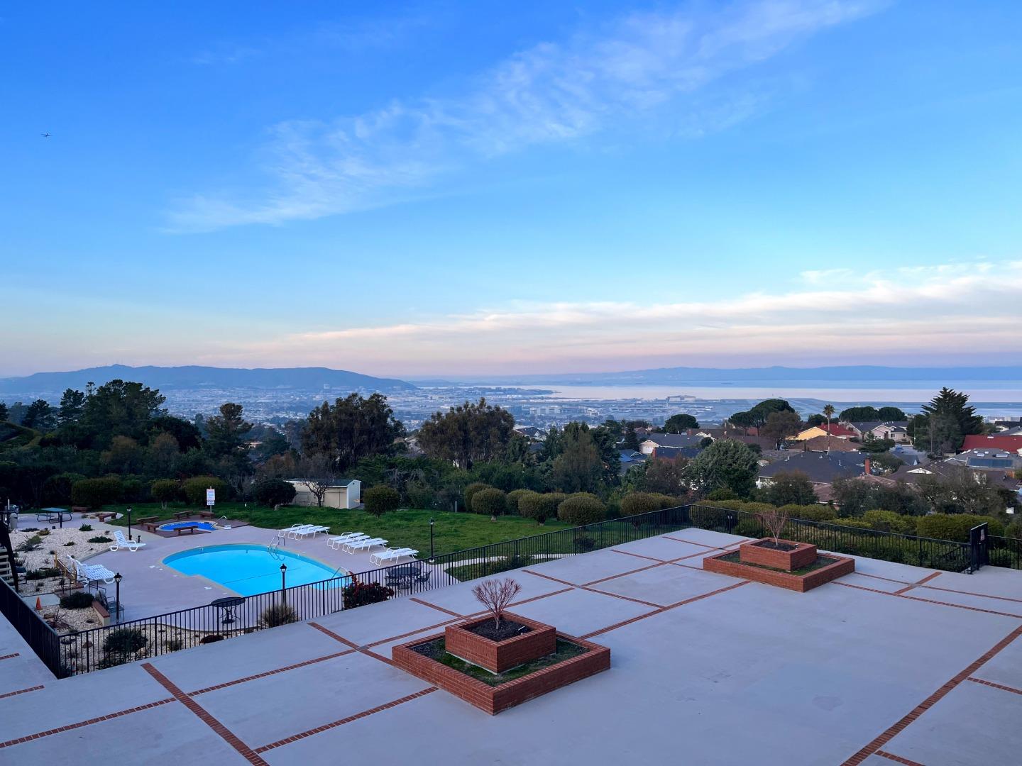 Millbrae Condo: 1550 Frontera Way