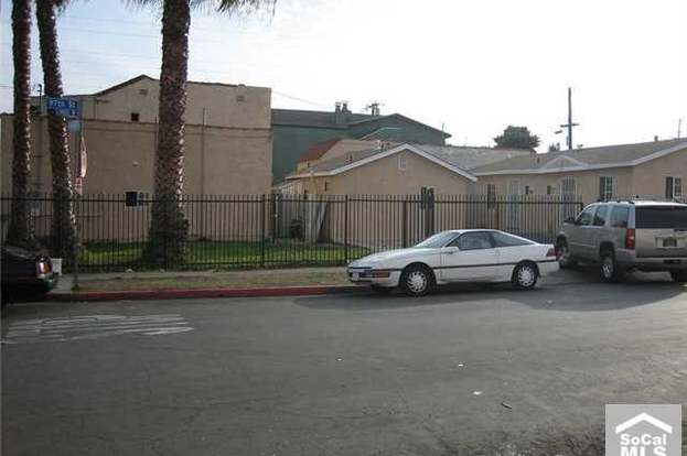 Los Angeles Condo: 9703 S Normandie Ave