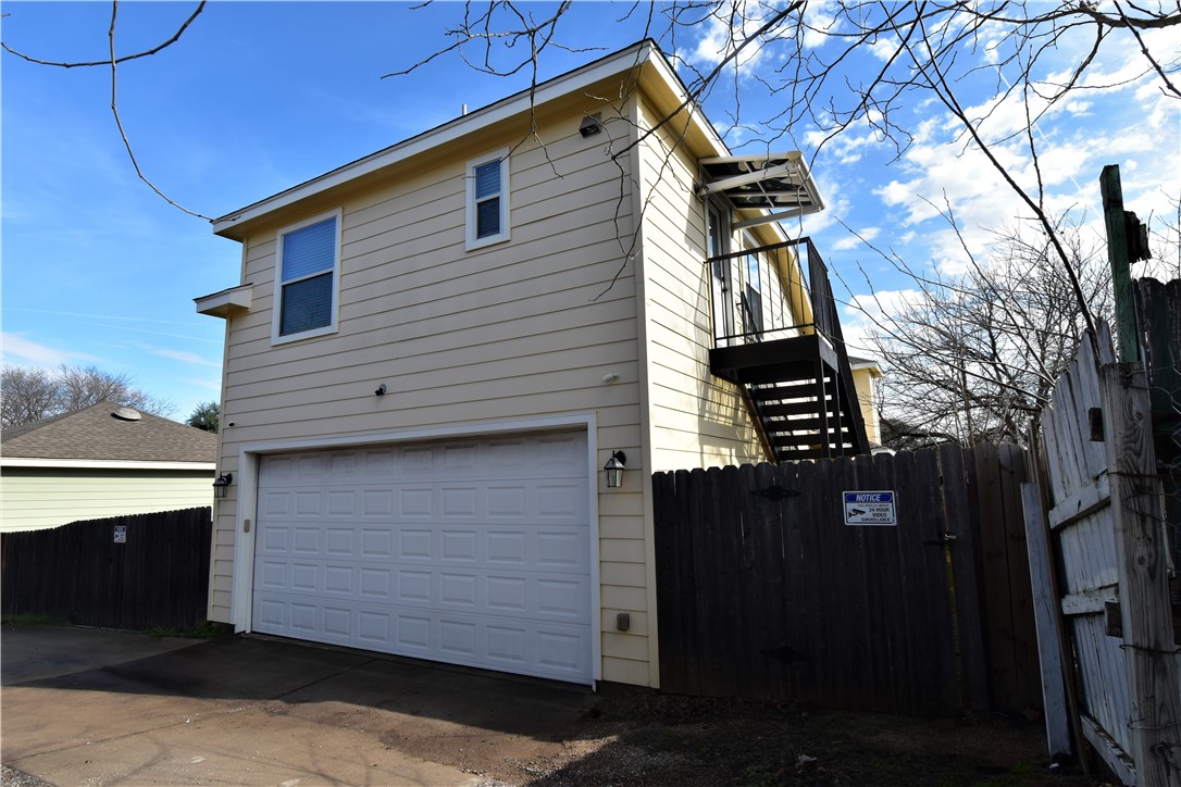Austin Condo: 1306 Walnut Ave