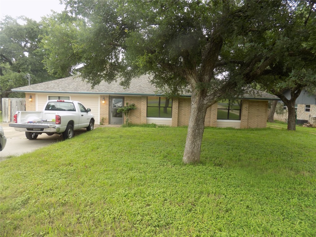 GEORGETOWN Condo: 209 Oak Crst Ln
