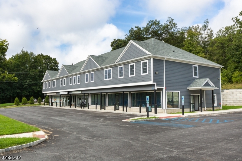 Oak Ridge Condo: 5669 Berkshire Valley Rd