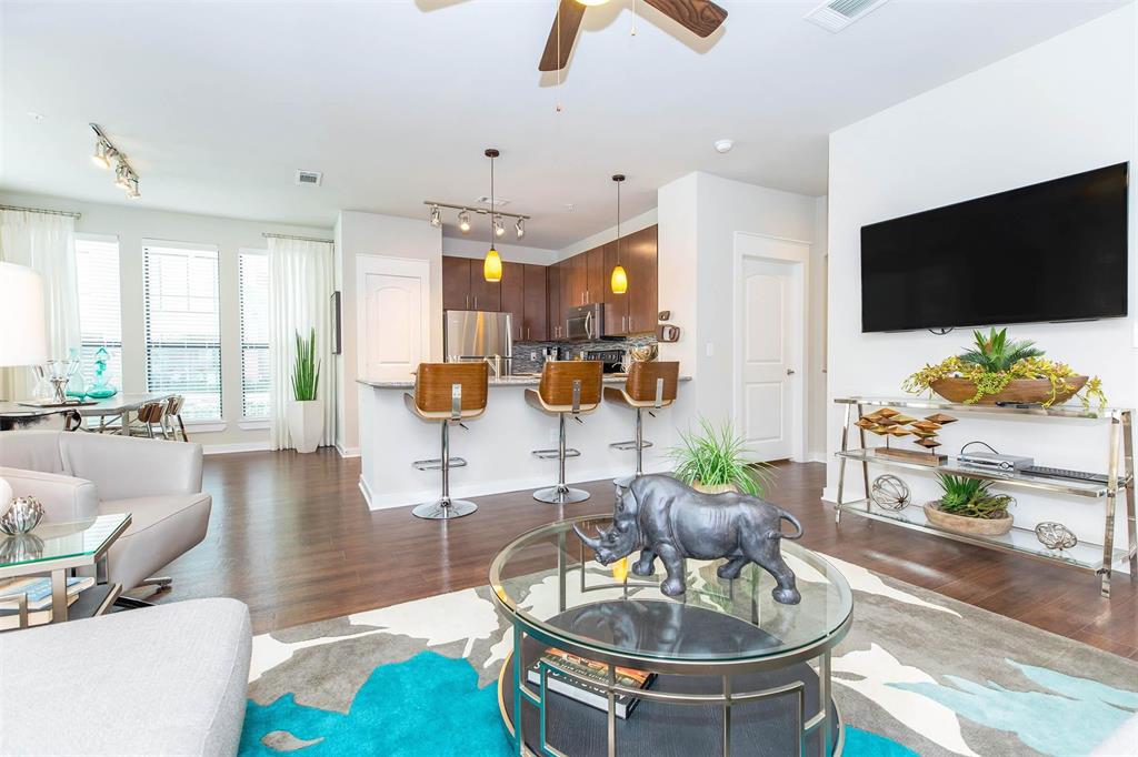 Houston Condo: 15255 Vintage Preserve Pkwy
