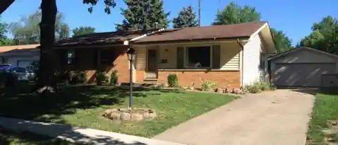 Springfield Condo: 2437 Idlewild Dr