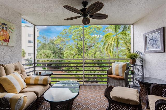 Naples Condo: 285 Naples Cove Dr