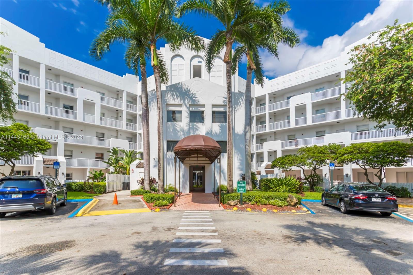 Doral Condo: 10730 Northwest 66th St