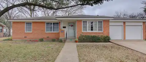 WACO Condo: 2408 N 49th St