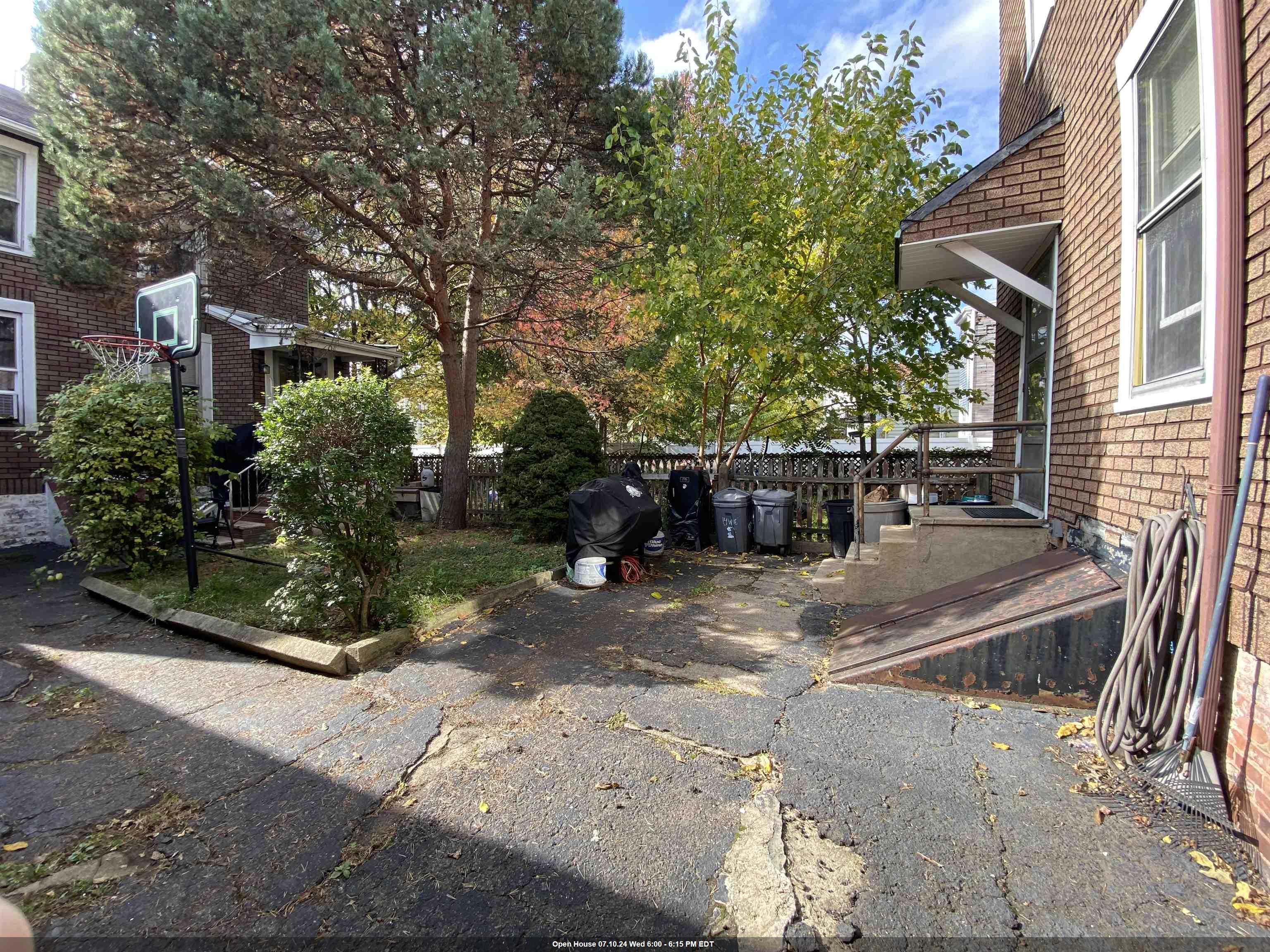 Bayonne Condo: 14 West 16th St