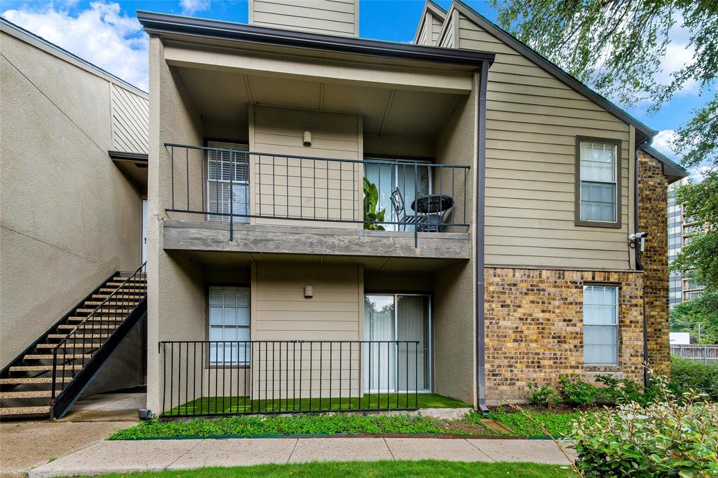 Dallas Condo: 5300 Keller Springs Rd