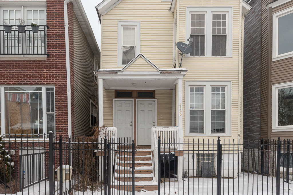 Chicago Condo: 3426 West McLean Ave
