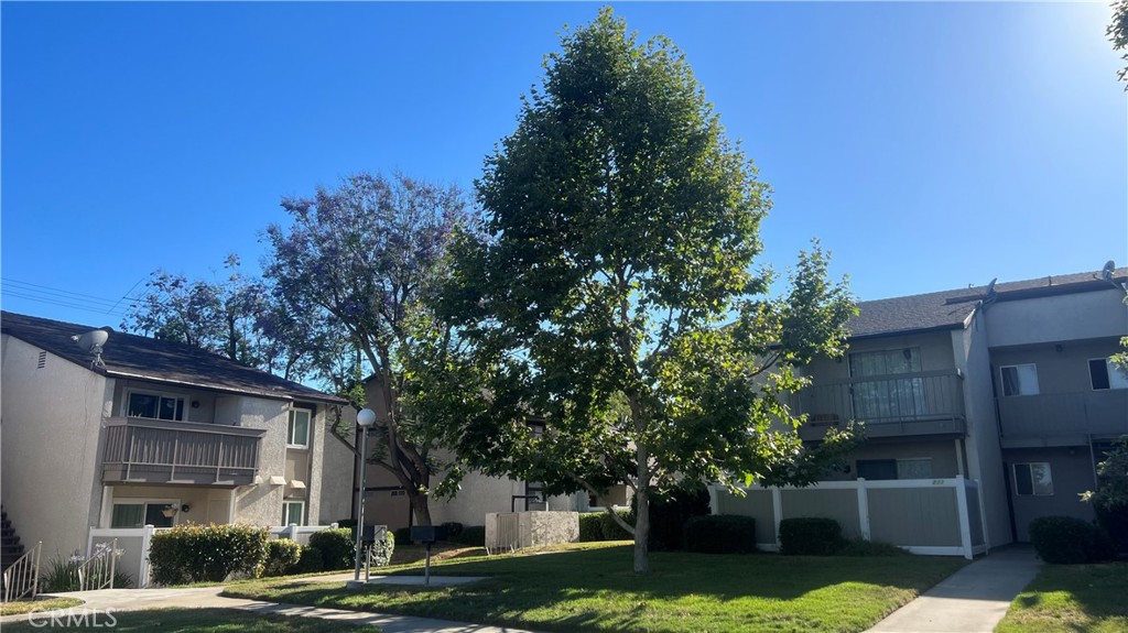 Rancho Cucamonga Condo: 8990 19th St