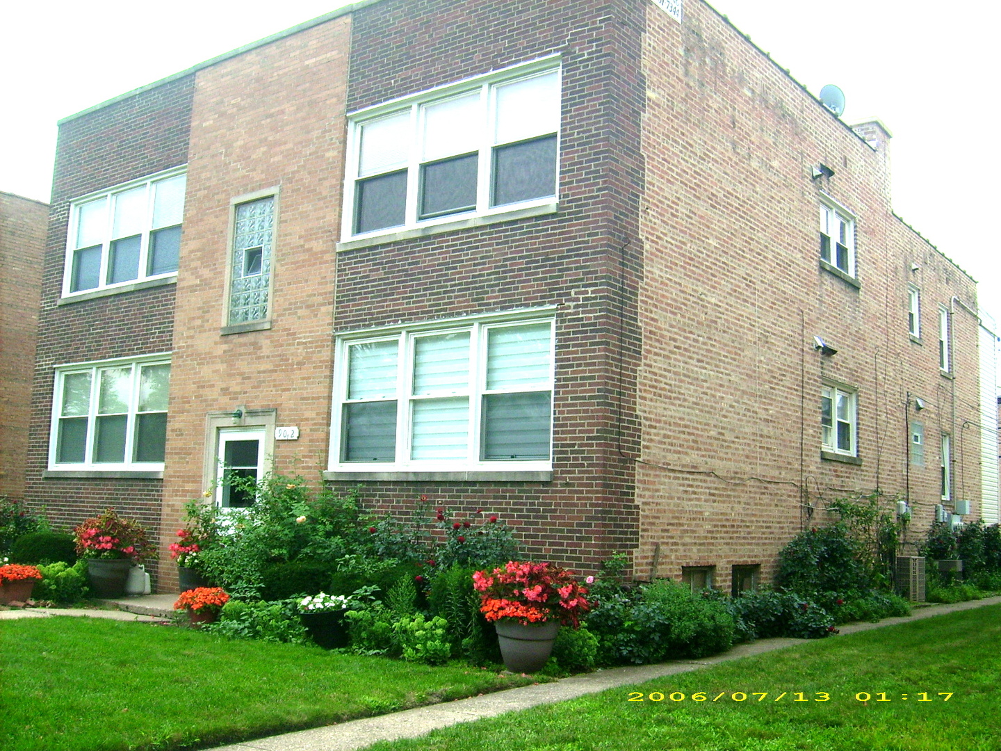Skokie Condo: 9012 Keating Ave