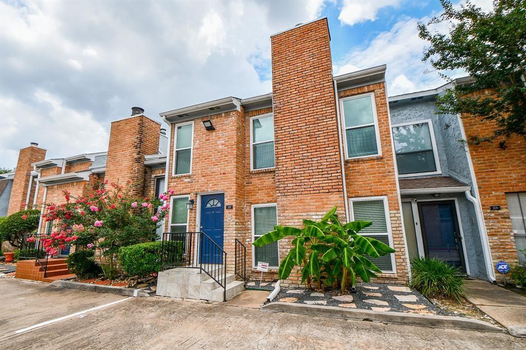Houston Condo: 3200 South Gessner Rd