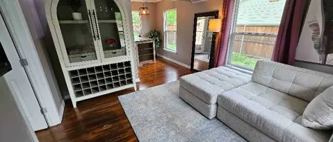 Denton Condo: 1420 Michial St