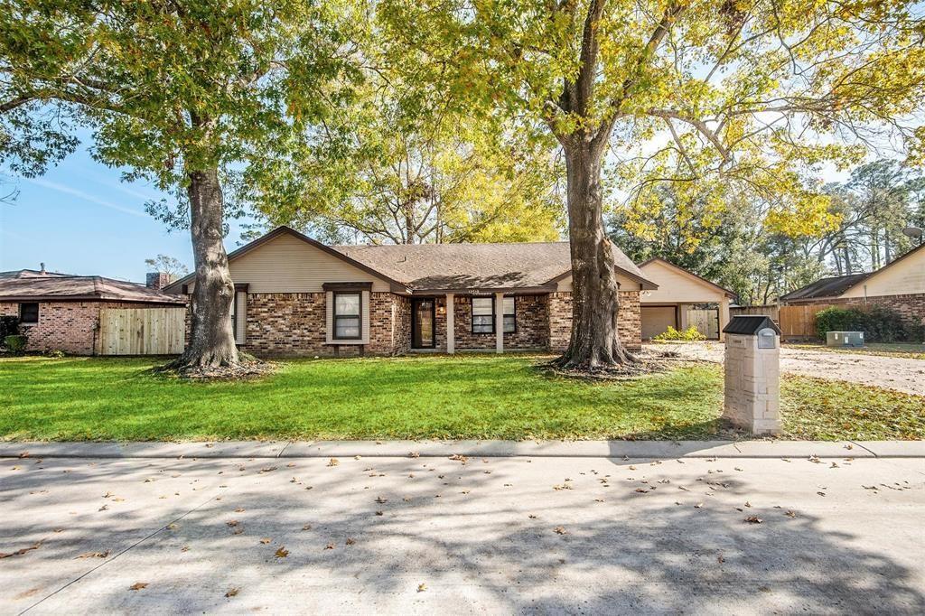 Mont Belvieu Condo: 12510 Old Riv Dr