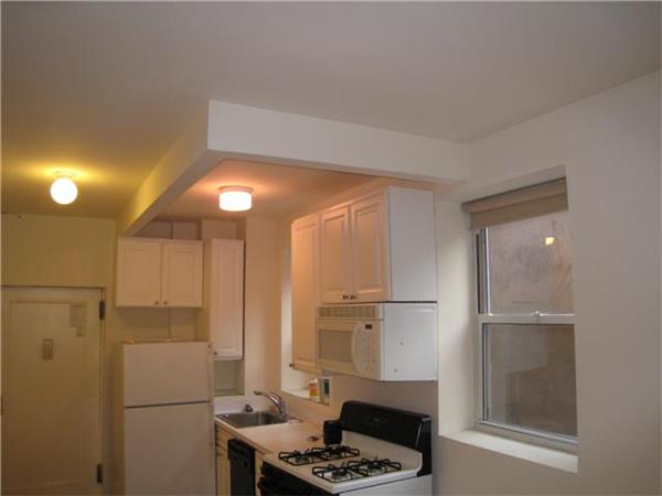 Manhattan Condo: 226 East 25th St