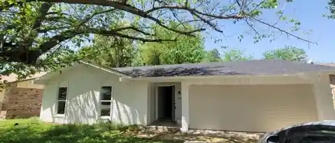 Irving Condo: 1825 Southstone Ln