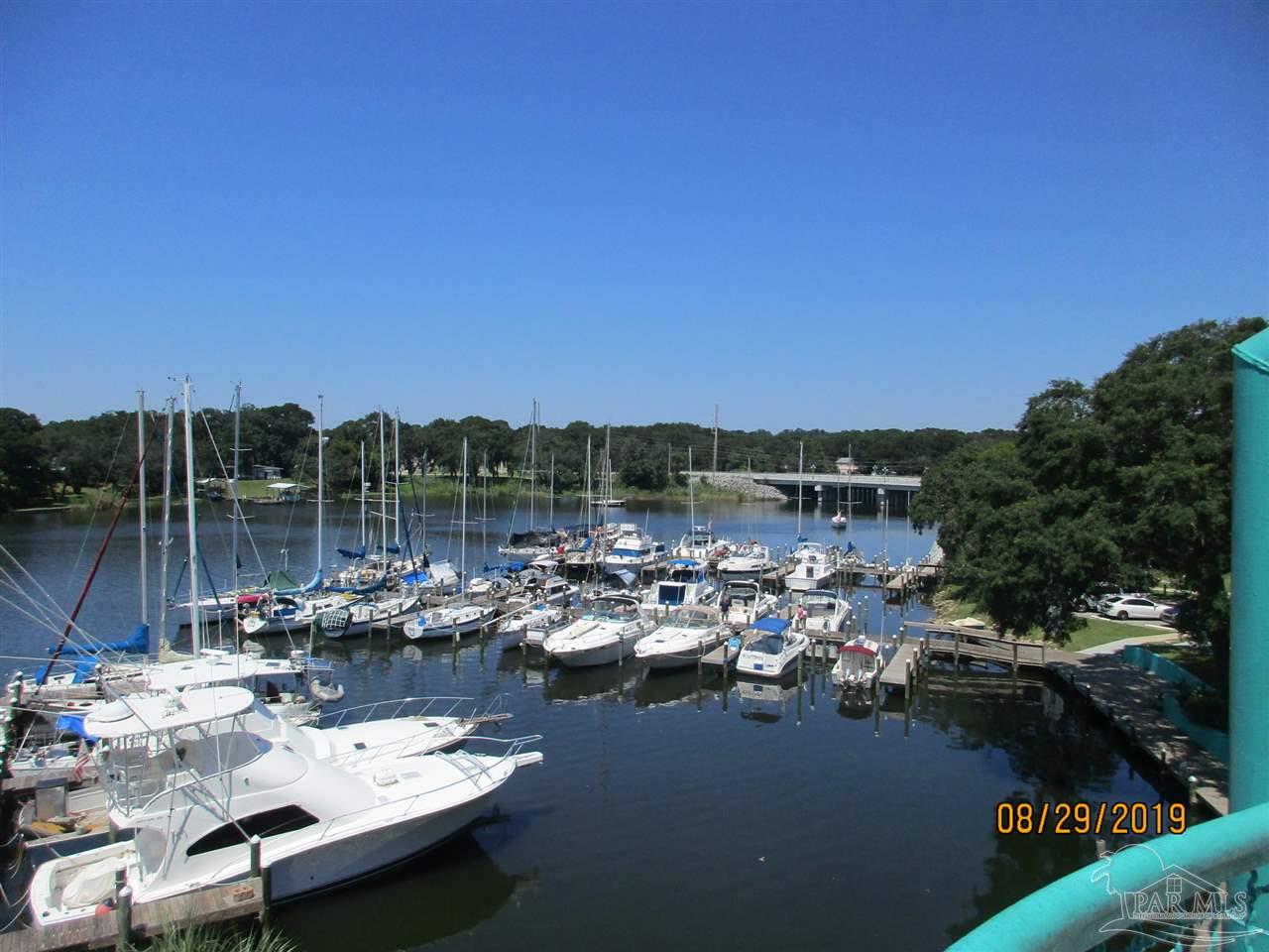 Pensacola Condo: 201 South Stillman St